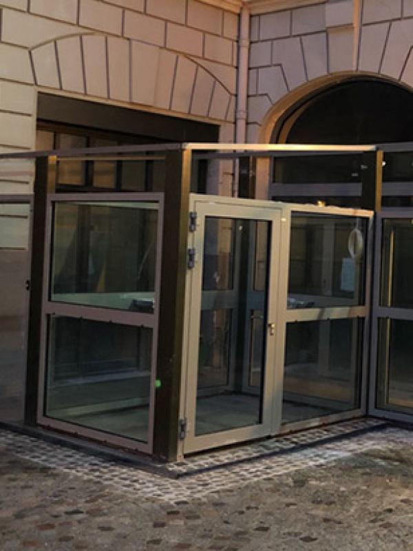Entrée Ambassade